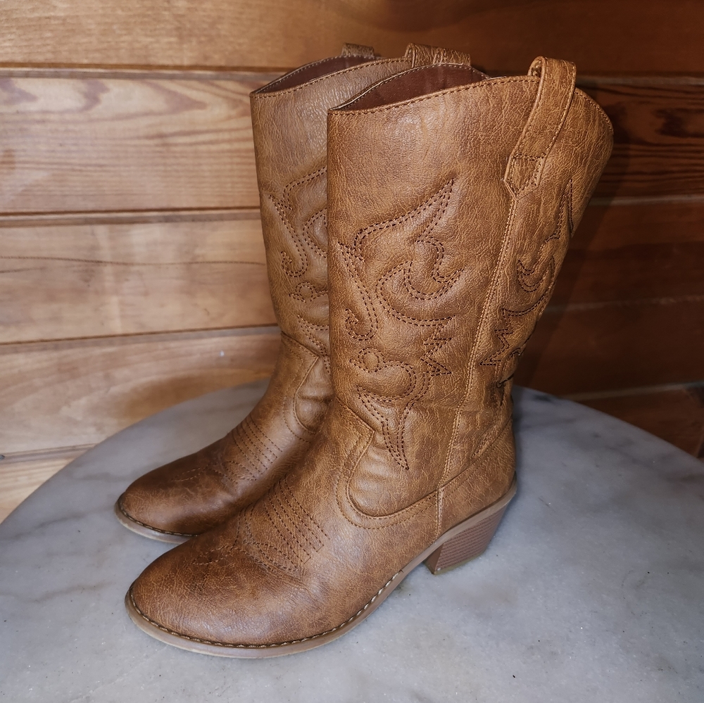 West Blvd Tan Cowboy Boots